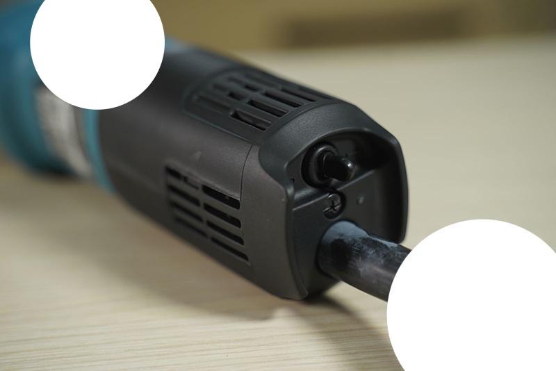Máy mài góc Makita 9553B 710W (Công tắc đuôi)