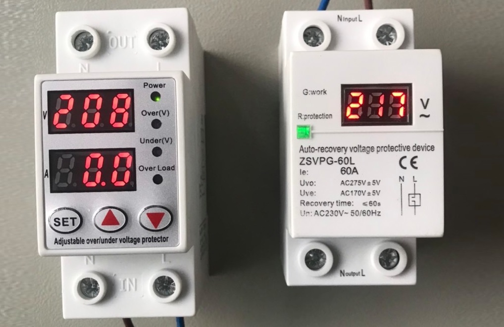 may-giat-khong-mo-duoc-cua-do-dien-ap-1 Hình ảnh máy giặt Samsung cửa ngang với cánh cửa bị kẹt không mở được do điện áp không ổn định